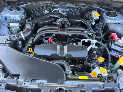 Used 2017 Subaru Forester 2.5i w/ Alloy Wheel Package image 6