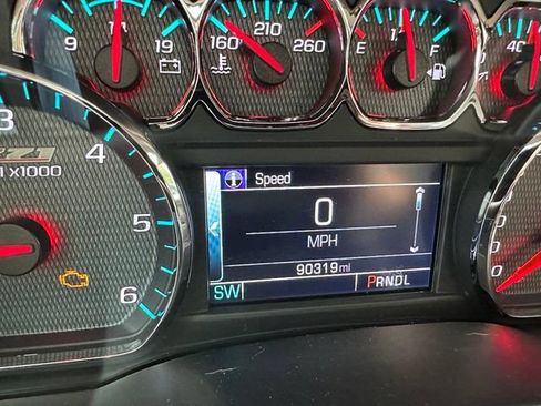 Used 2019 Chevrolet Silverado 1500 LT w/ All Star Edition AWD/4WD image 11