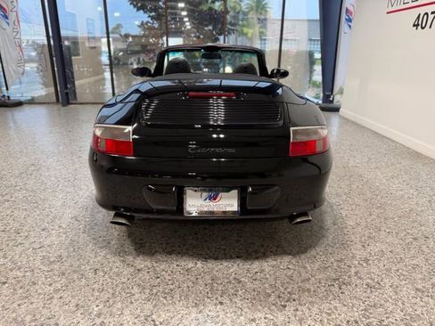 Used 2002 Porsche 911 Carrera RWD image 7