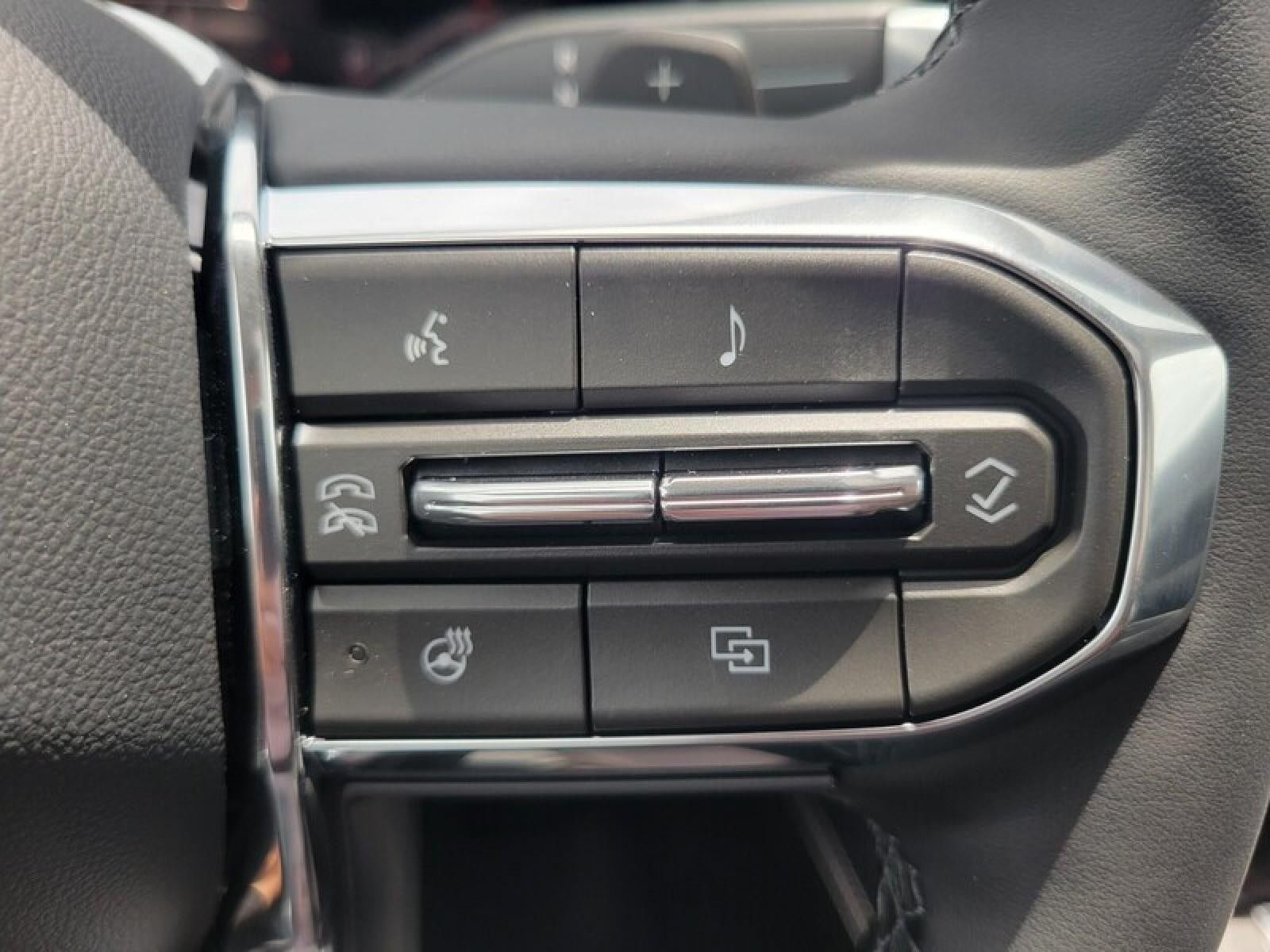 New 2026 GMC Terrain Denali w/ LPO, Floor Liner Package AWD/4WD image 18
