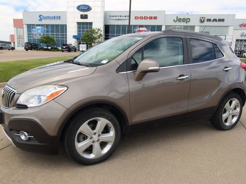 Used 2015 Buick Encore Convenience FWD image 16