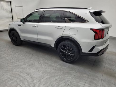 Used 2021 Kia Sorento SX AWD/4WD image 3