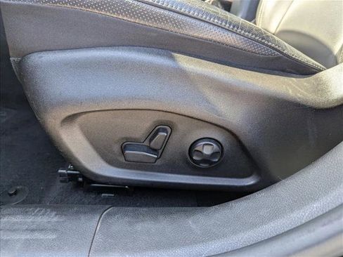 Used 2020 Jeep Renegade Limited image 10