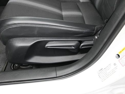 Used 2022 Honda Civic Sport image 21