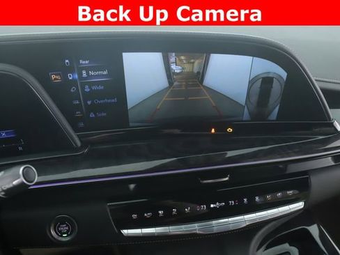 Used 2021 Cadillac Escalade Premium Luxury w/ Driver Assist Tech Package AWD/4WD image 28