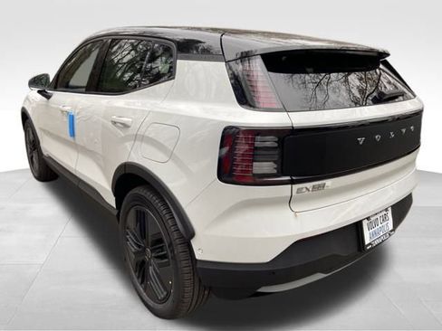 New 2026 Volvo EX30 Cross Country Ultra AWD/4WD image 5