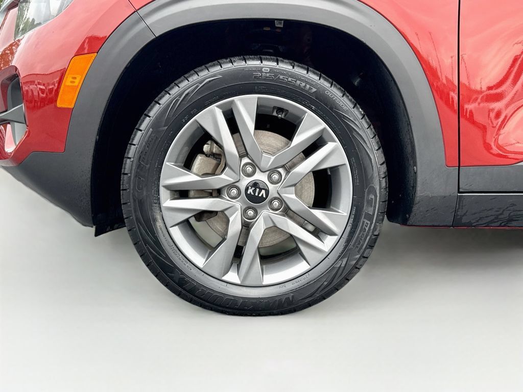 Used 2021 Kia Seltos S AWD/4WD image 36