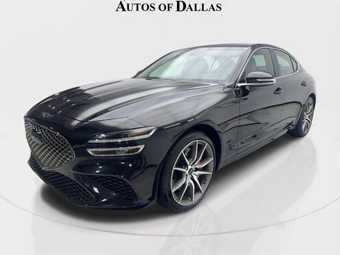 Used 2025 Genesis G70 2.5T image 2