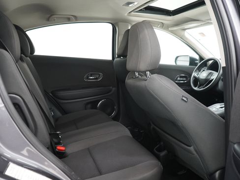 Used 2022 Honda HR-V EX image 14
