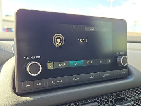 Certified 2023 Honda HR-V Sport image 17