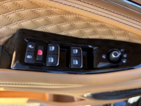 Used 2024 Jeep Grand Cherokee Summit image 23