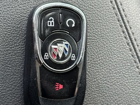 Used 2023 Buick Encore GX Select w/ Safety Package II AWD/4WD image 27