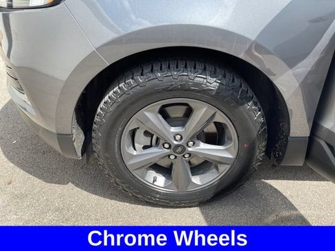 Used 2024 Ford Edge SEL w/ Sport Appearance Package AWD/4WD image 21