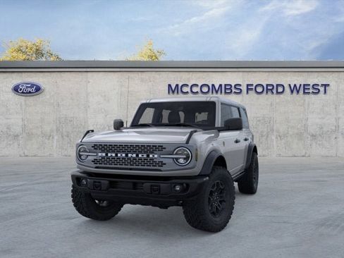 New 2026 Ford Bronco Badlands AWD/4WD image 3