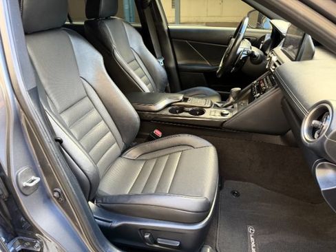 Used 2021 Lexus IS 350 F Sport w/ Navigation Package RWD image 18