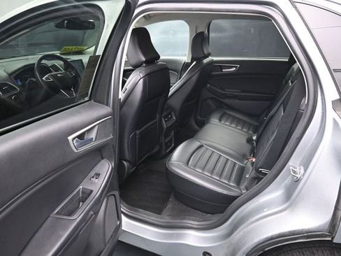 Used 2024 Ford Edge SEL AWD/4WD image 30
