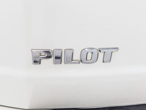 Used 2014 Honda Pilot Touring image 5