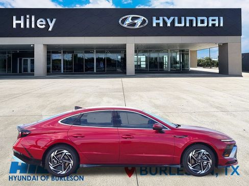 New 2026 Hyundai Sonata SEL image 3