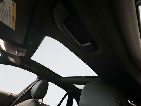 Certified 2022 Mercedes-Benz GLC 300 4MATIC image 16