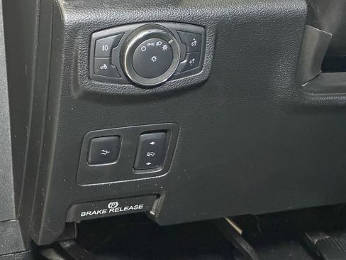 Used 2019 Ford F250 Lariat w/ Lariat Ultimate Package image 24