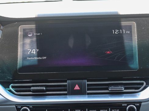 Used 2021 Kia Niro FWD image 15