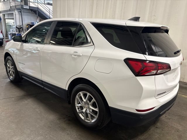 Used 2024 Chevrolet Equinox LT w/ LPO, Floor Liner Package AWD/4WD image 6