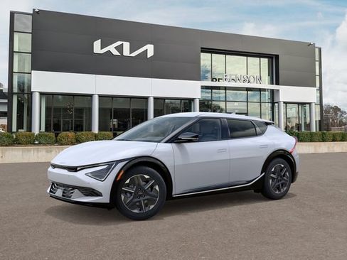 New 2026 Kia EV6 Light RWD image 4