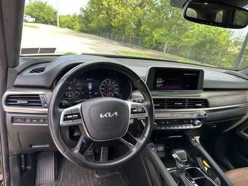 Used 2022 Kia Telluride SX w/ SX Prestige Package AWD/4WD image 7
