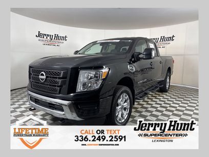 Used 2024 Nissan Titan SV w/ SV Convenience Package