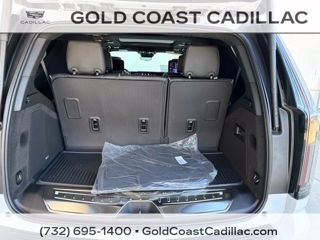 Certified 2026 Cadillac Escalade Platinum Sport w/ LPO, ONYX Package AWD/4WD image 14