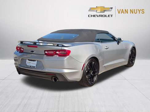 Used 2023 Chevrolet Camaro LT w/ Technology Package RWD image 5