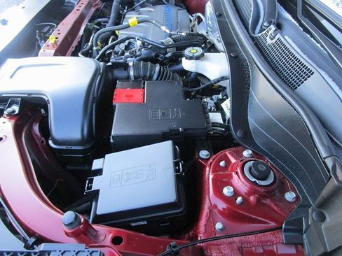 Certified 2024 Chevrolet Trax RS image 9