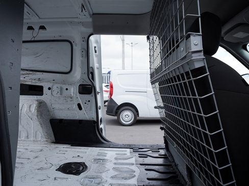 Used 2020 RAM ProMaster City Tradesman image 11