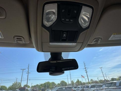 Used 2019 RAM 1500 Big Horn AWD/4WD image 33