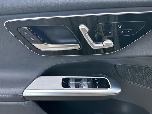 Certified 2026 Mercedes-Benz GLC 300 4MATIC image 10