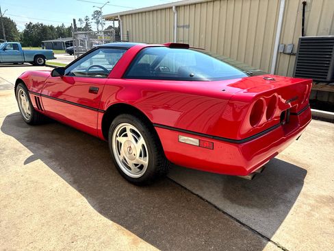 Used 1989 Chevrolet Corvette Coupe image 15
