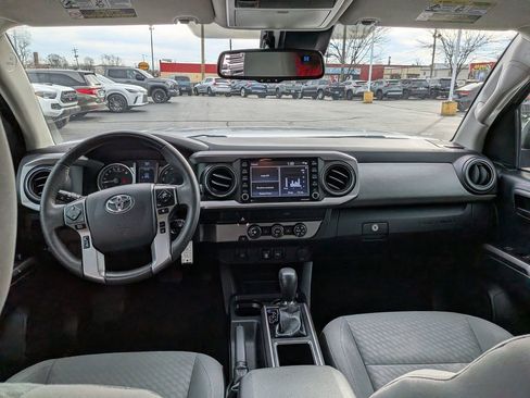 Used 2020 Toyota Tacoma SR5 image 14