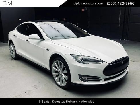 Used 2012 Tesla Model S Performance RWD image 9