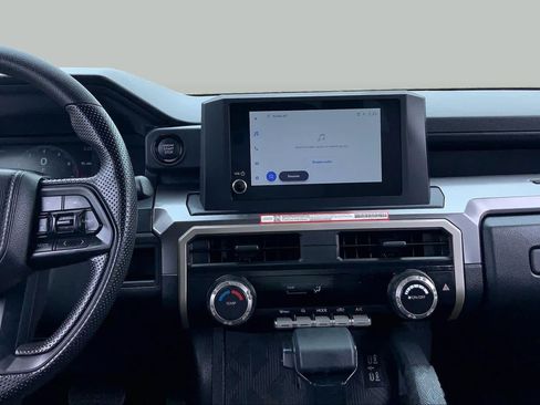 Certified 2026 Toyota Tacoma SR5 AWD/4WD image 7