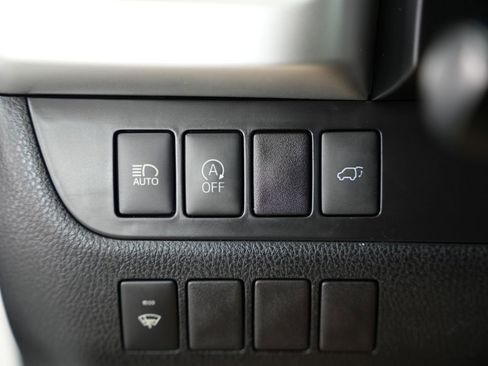 Used 2018 Toyota Highlander XLE image 49