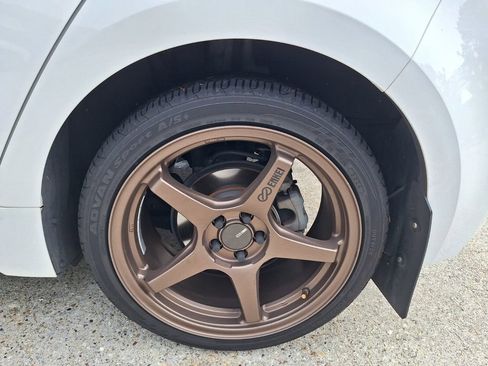 Used 2021 Toyota Corolla SE w/ Carpet Mat Package (TMS) image 21