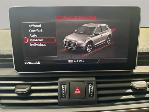 Used 2018 Audi Q5 2.0T Premium Plus AWD/4WD image 24