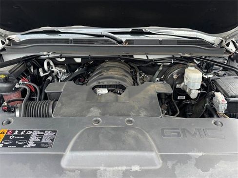 Used 2019 GMC Yukon Denali w/ Denali Ultimate Package image 12