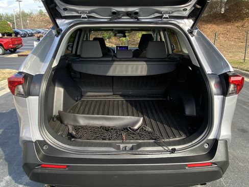 Certified 2023 Toyota RAV4 XLE w/ Convenience Package image 23