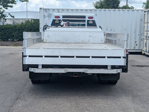 Certified 2022 Ford F450 Lariat w/ Lariat Value Package AWD/4WD image 13