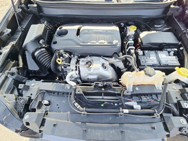 Used 2021 Jeep Cherokee Limited AWD/4WD image 15