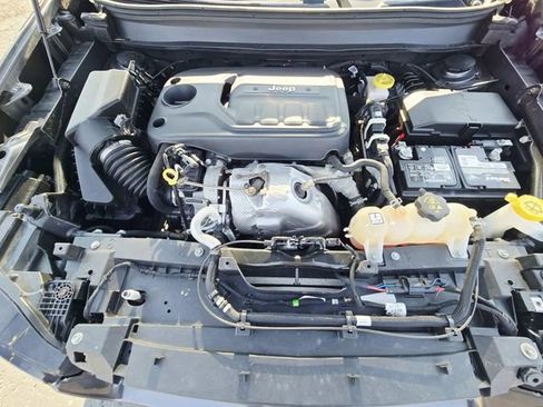 Used 2021 Jeep Cherokee Limited AWD/4WD image 15