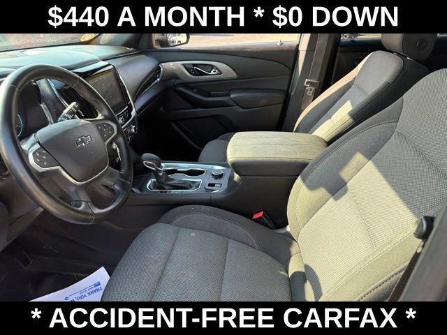 Used 2023 Chevrolet Traverse LT FWD image 16