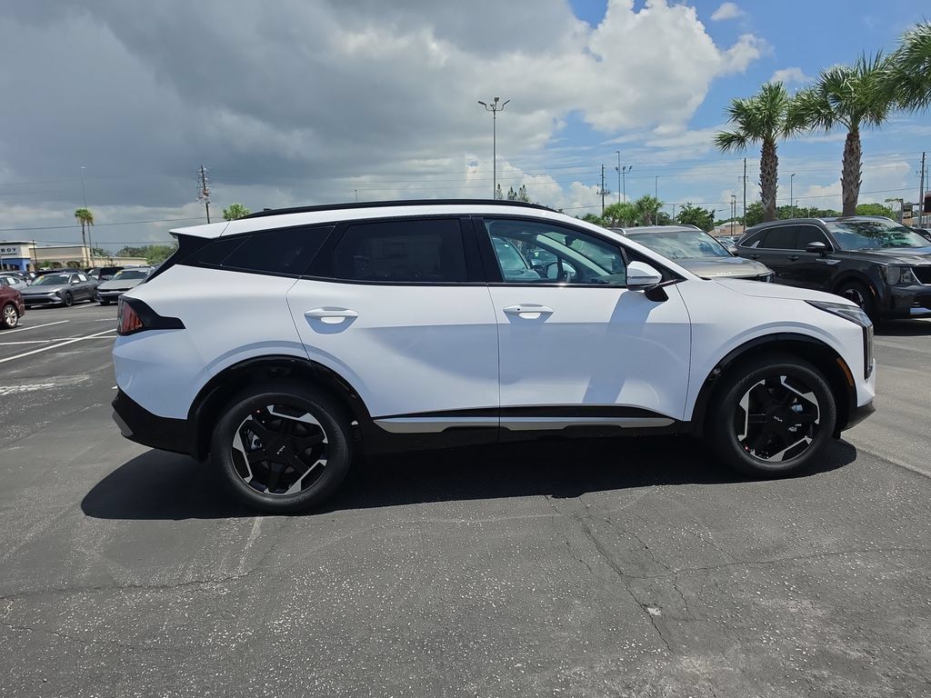 New 2027 Kia Sportage SX FWD image 9