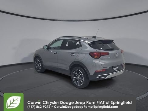 Used 2023 Buick Encore GX Essence FWD image 11